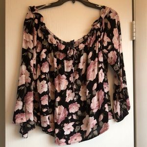 American Eagle Off-Shoulder Long Sleeved Top